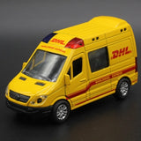 1:32 Hospital Rescue Police Alloy Ambulance Vehicle with Sound Light Diecast Car Model Toys for Gift With Pull Back For Children